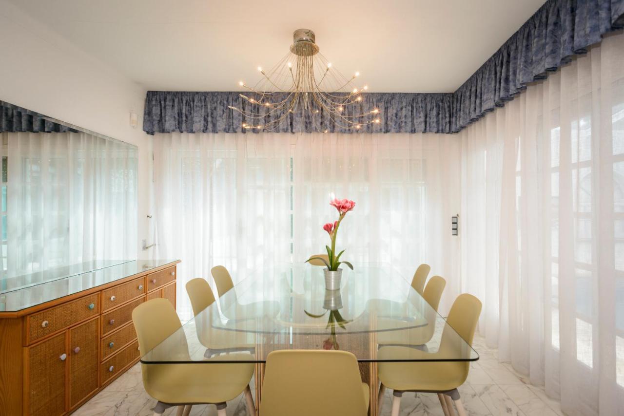 Villa Requesens On Canal Емпуриабрава Екстериор снимка